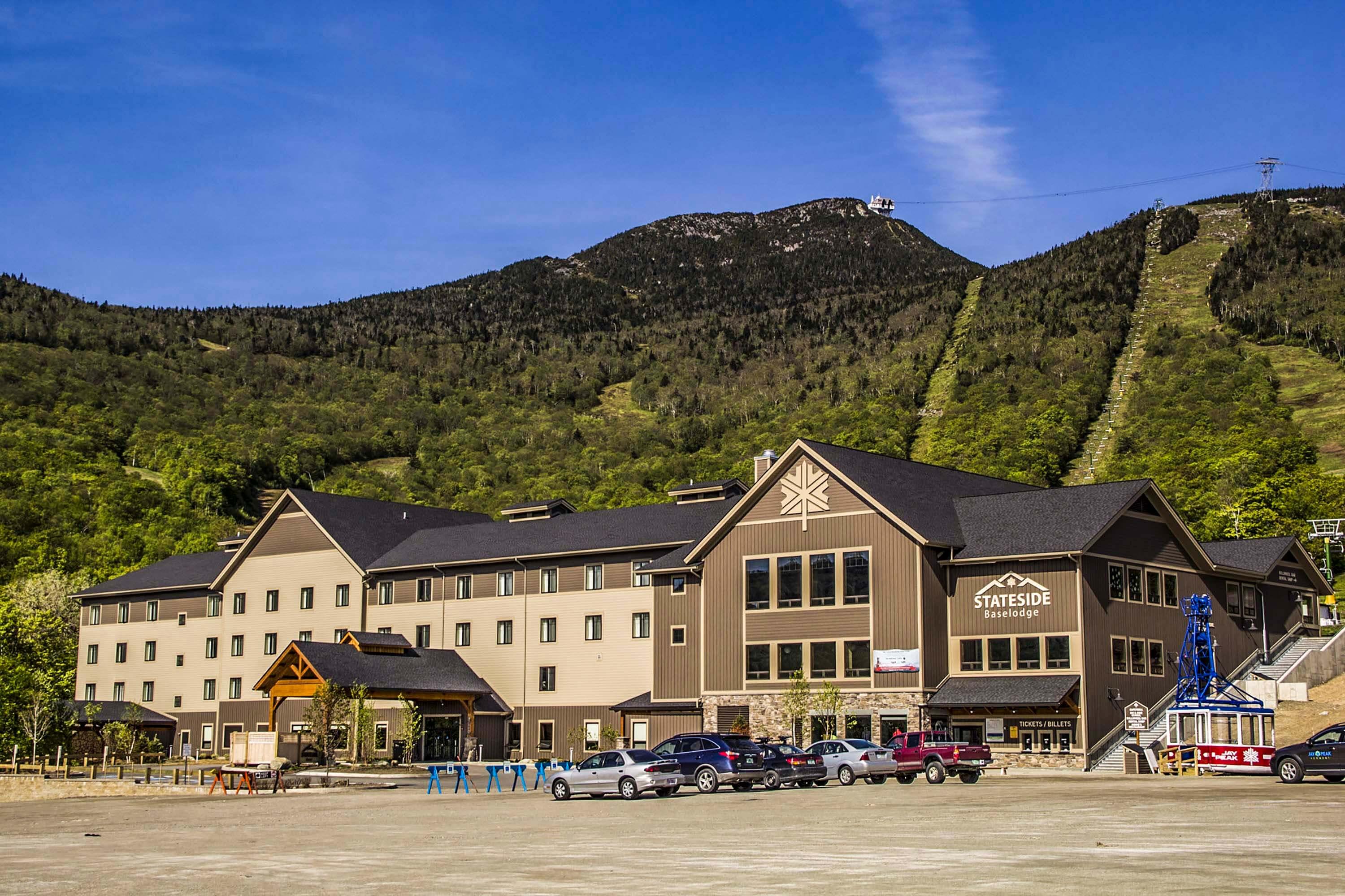 The Stateside Hotel And Baselodge Jay Peak Resort